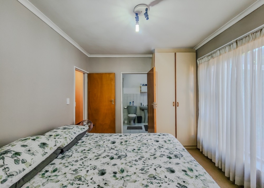 4 Bedroom Property for Sale in Durbanville Western Cape